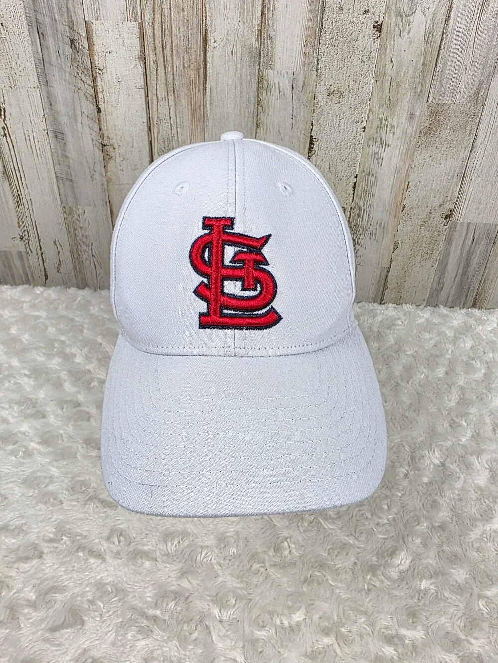 47 St. Louis Cardinals White Baseball Hat with Red Embroidered Logo OSFA